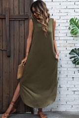 Sleeveless Round Neck Solid Color Maxi Dress