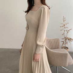 Square Collar Puff Bubble Sleeve Vintage Pleated Midi Dress