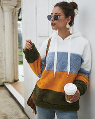 Women Contrast Color Hooded Plush Sweatshirt