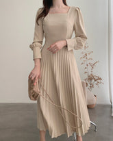 Square Collar Puff Bubble Sleeve Vintage Pleated Midi Dress