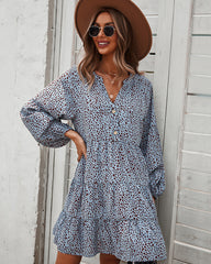 Loose V-neck Bubble Sleeve Leopard Print Dress
