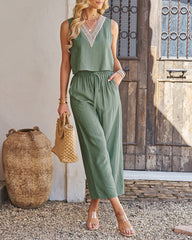 Solid Color Two Piece Outfits Sleeveless Deep V Neck Crop Tank Top with Wide Leg Pants Set with Pockets