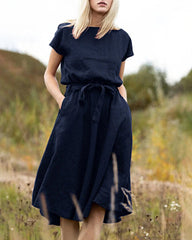 Solid Color A-Line Short Sleeve Crew Neck Dress With Belt