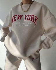 Two Piece Outfits Casual Lounge Sets Round Neck Sweatshirt Pullover with Hip Hop Pants