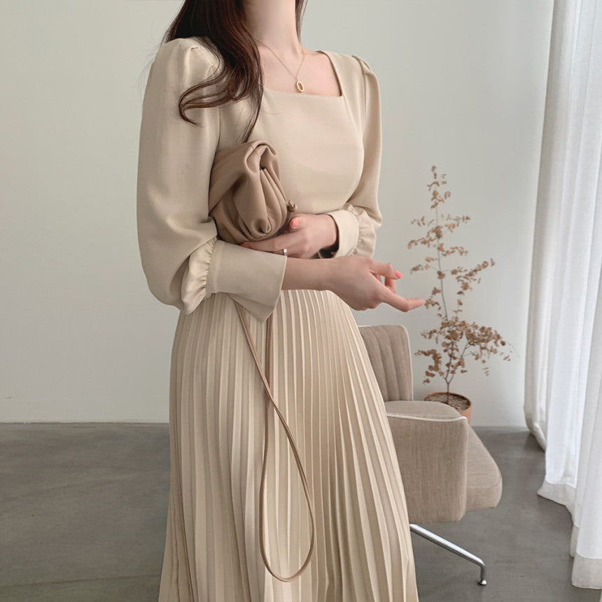 Square Collar Puff Bubble Sleeve Vintage Pleated Midi Dress