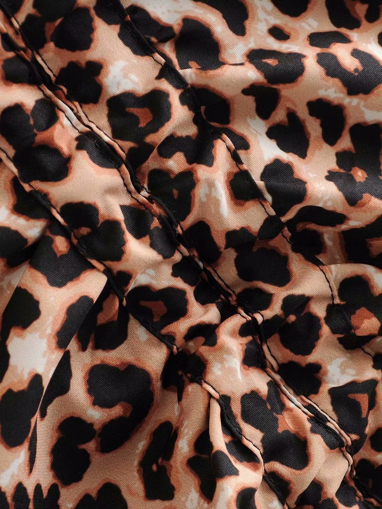 V-neck Leopard Pleated Slit Drawstring Midi Dresses