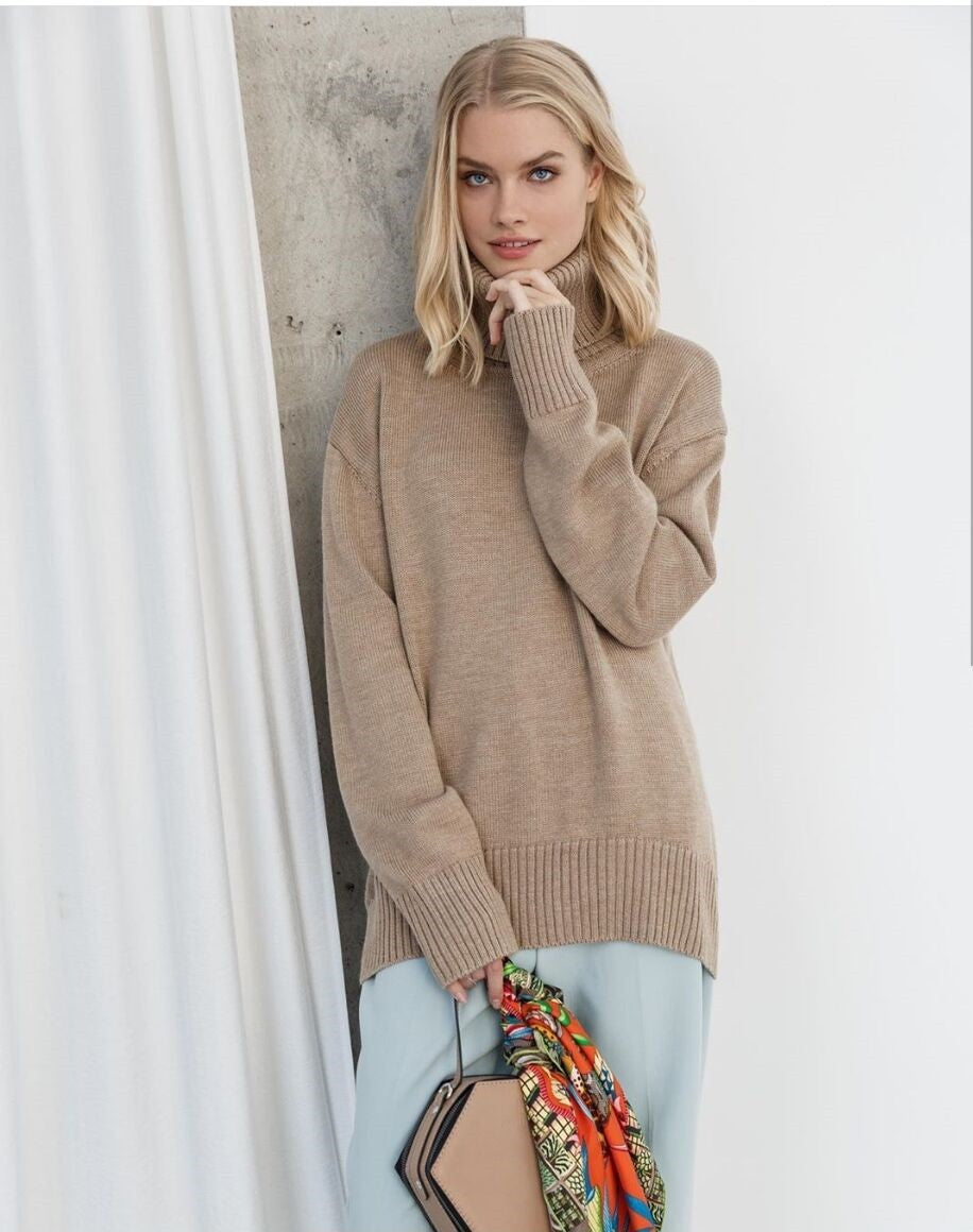 Splicing High Pile Collar Knit Sweater