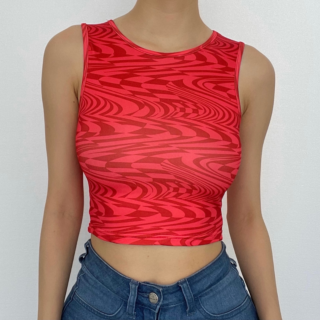 Contrast ripple print crewneck sleeveless crop top