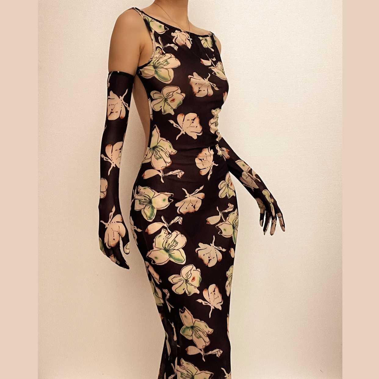 Sheer mesh sleeveless gloves backless flower pattern midi dress