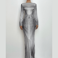 Striped long sleeve crewneck contrast maxi dress