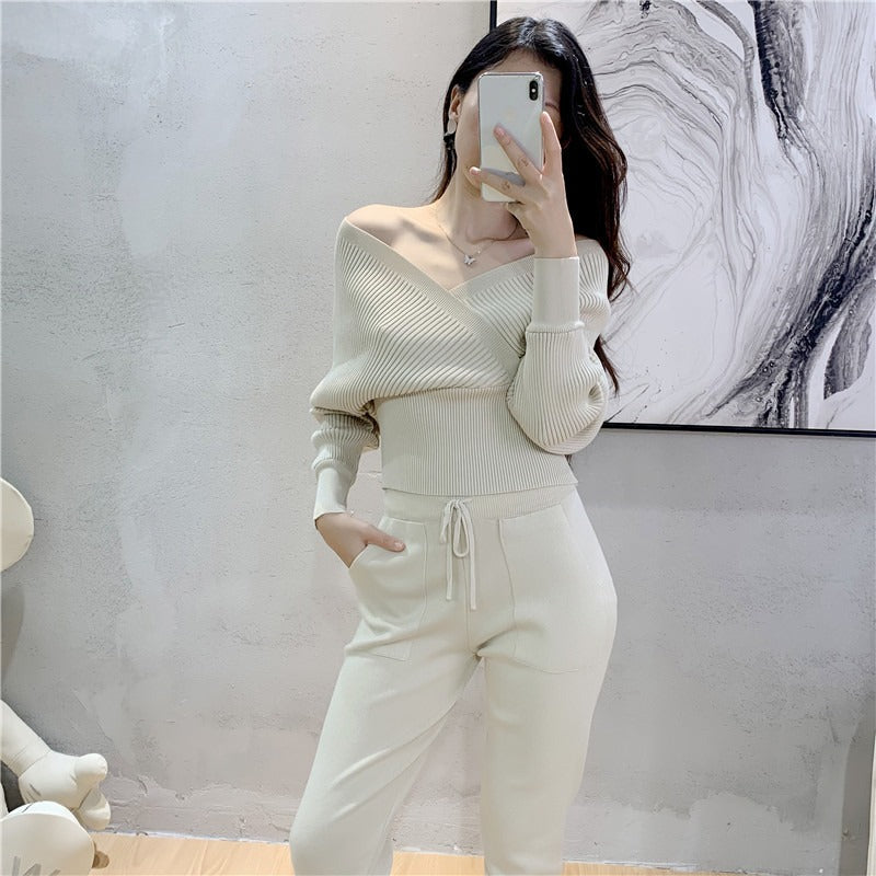 Double V-neck Sexy Off Shoulder Short Style Temperament Fashion Set Women's Spring Knit Two Piece Set