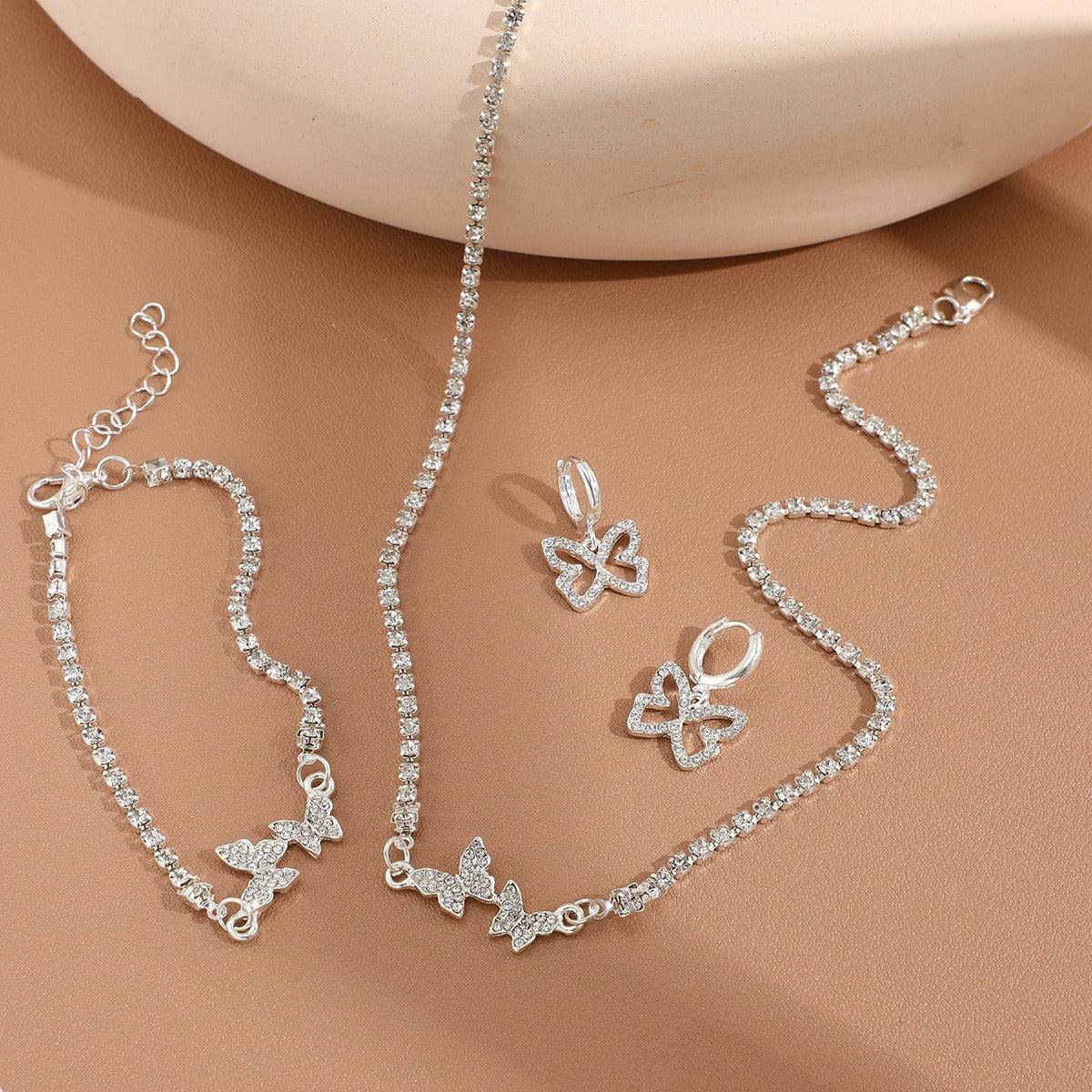 New Women's Fresh and Sweet Diamond Butterfly Necklace, Earrings, Bracelets, Light Luxury, High Grade, Shiny Silver Jewelry Set