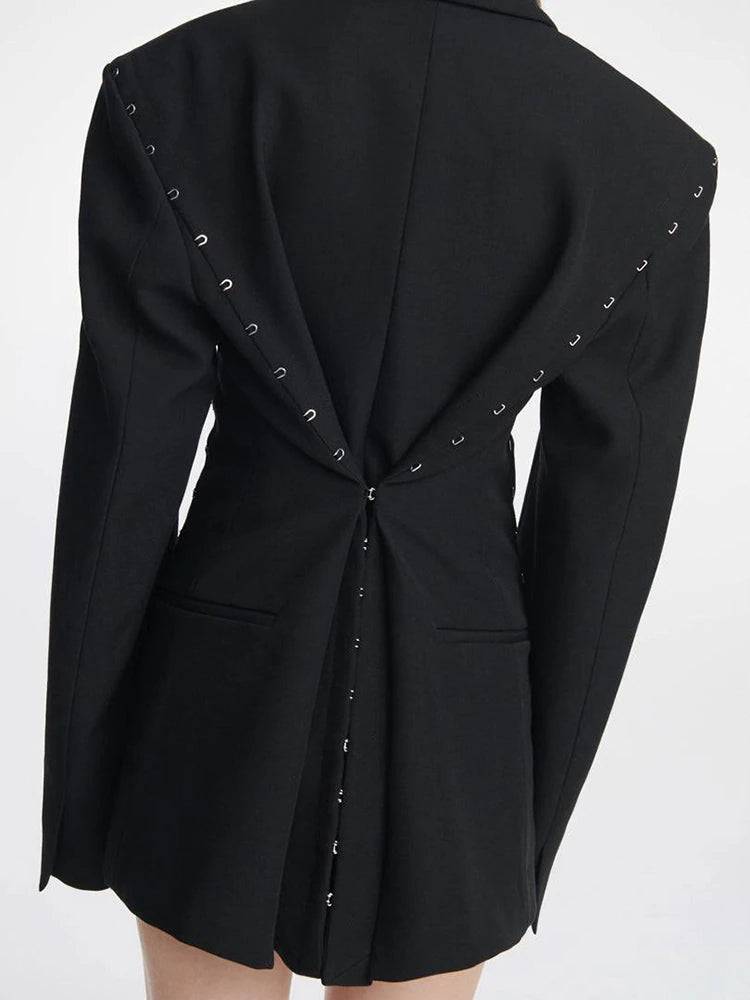 Annabelle Hook-Detailed Single-Breasted Blazer