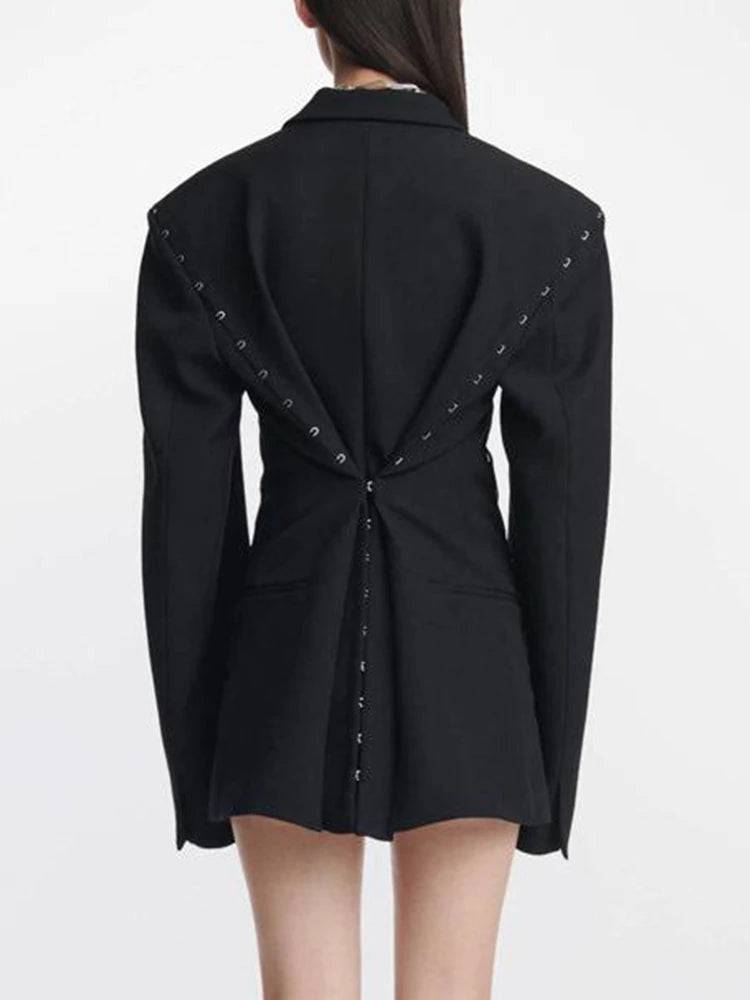 Annabelle Hook-Detailed Single-Breasted Blazer