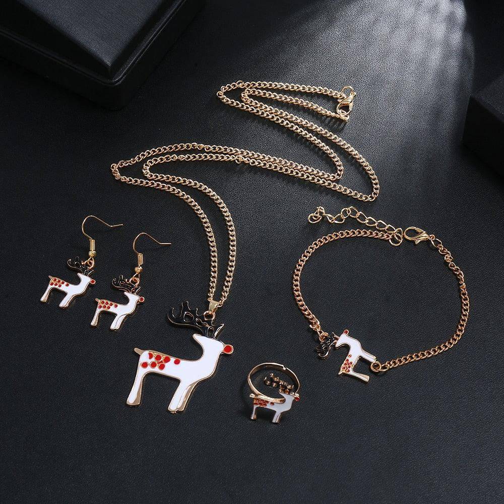 Laura Christmas Accessory Set