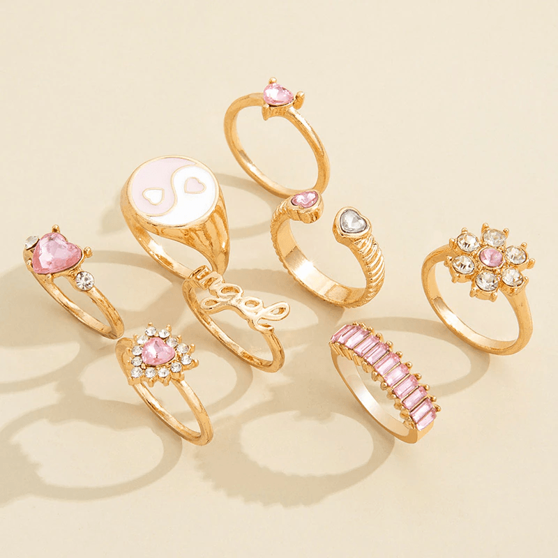 Aurora 8-pieces Assorted Christmas Rings Set
