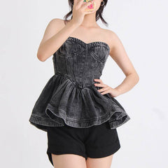 Ariah Sweetheart Peplum Top