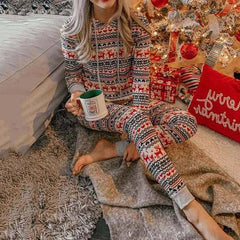 Acosta Allover Print Christmas Set