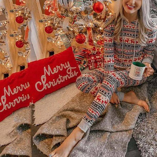 Acosta Allover Print Christmas Set