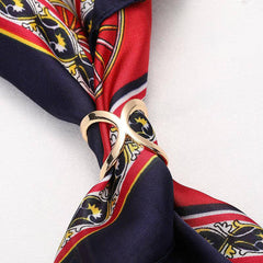 Hylda Multipurpose Cross Shawl Brooch