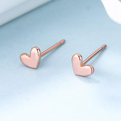 Alyx Tiny Heart Stud Earrings