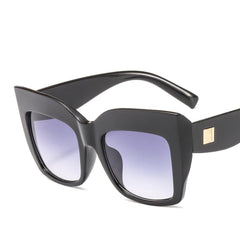 Xanthia Oversized Gradient Lens Sunglasses
