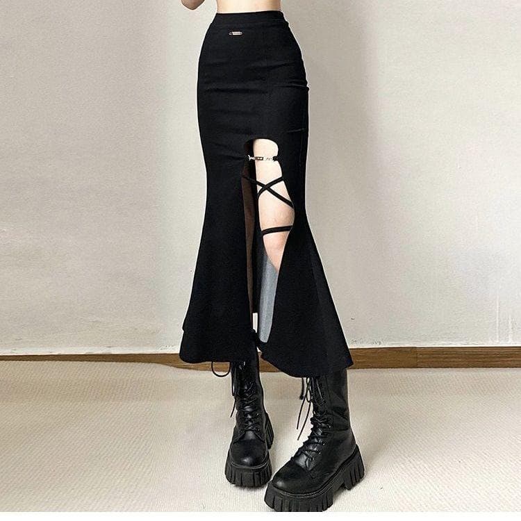 Lace up solid slit metal tag zip-up fishtail skirt