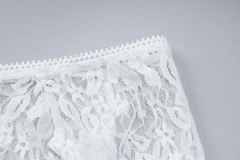 Off shoulder long sleeve lace see through solid crop top