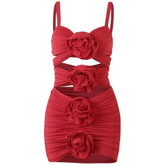 Solid ruched hollow out flower applique backless mini dress