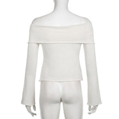 Off shoulder "LUCKY" pattern long sleeve top