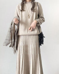 Loose Knitted Two-piece Pleated A-line Skirt Set