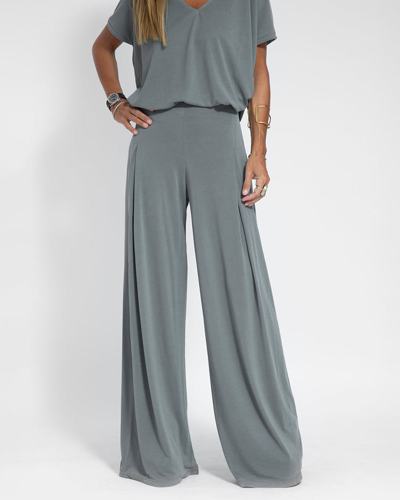 Casual Two Pieces Set Short Sleeve V neck Tops and Wide Leg Long Pants