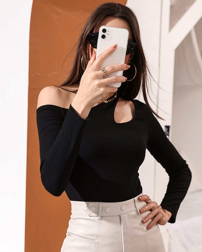 Sexy Hollow Waist Long-sleeved Sweater Base Shirt