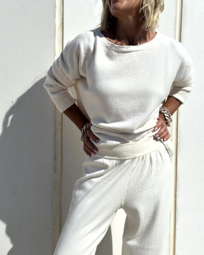 Elegant Two-piece Set Round Neck Sweater and Wide Leg Pant Outfits
