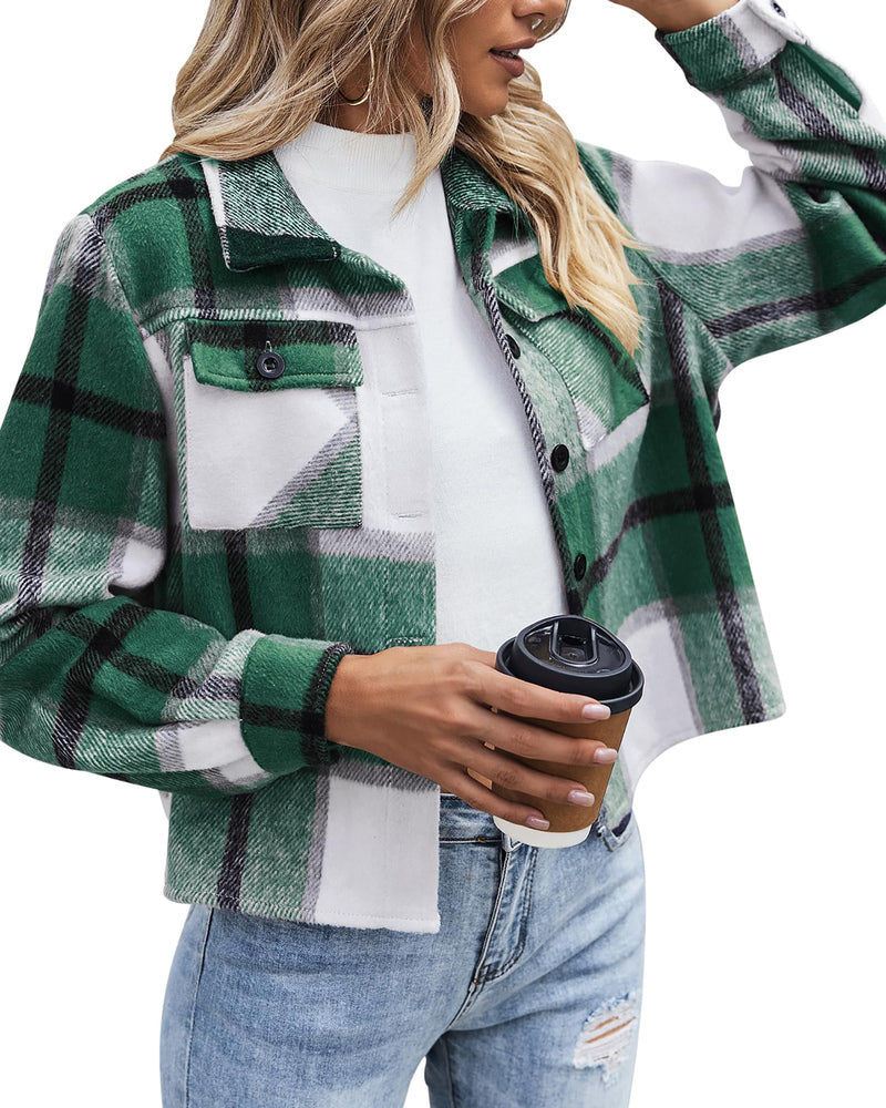 Zeagoo Flannels for Women Cropped Shacket Jacket Fashion Plaid Button Down Shirt 2023 Fall Coat Tops