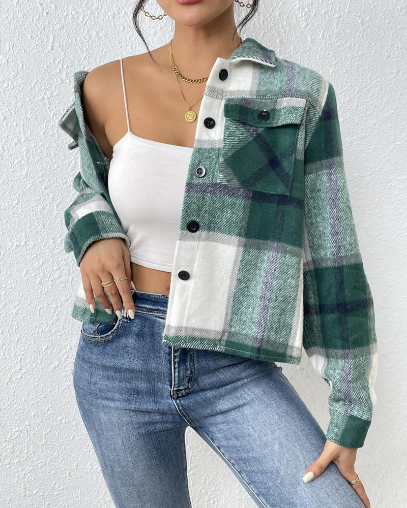 Zeagoo Flannels for Women Cropped Shacket Jacket Fashion Plaid Button Down Shirt 2023 Fall Coat Tops