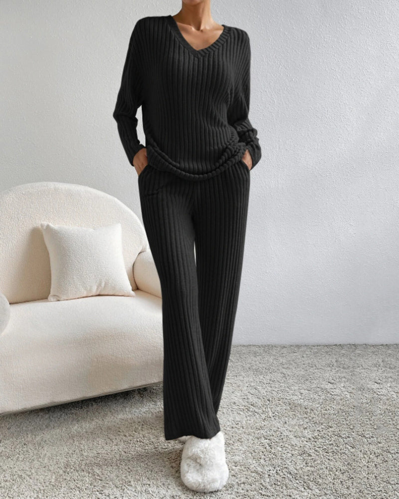 Women's Two Pieces Sets Ribbed Knit V-Neck Long-Sleeve Top & Pants Set